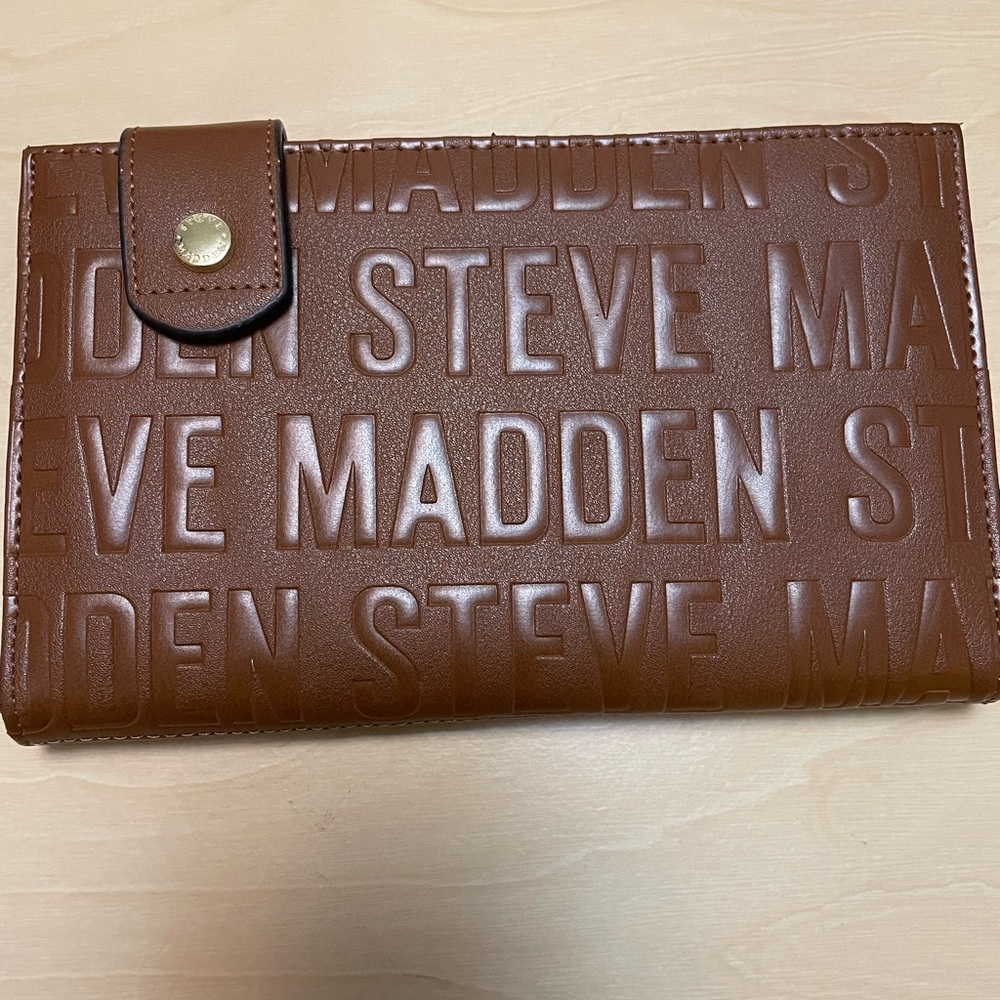 Steve Madden Wallet